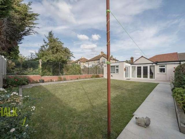House for sale in Hornchurch, Greater London