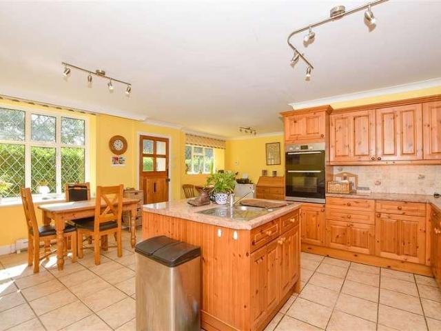 House for sale in Clarke's Bottom, The Butts