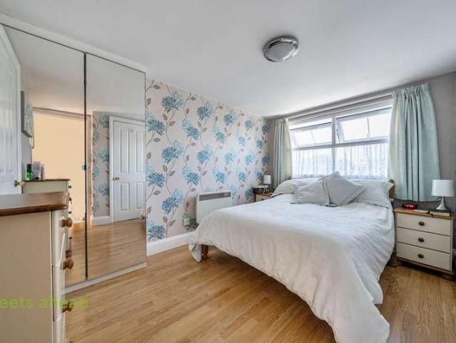 House for sale in London Borough of Croydon, Greater London