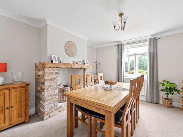 House for sale in Weston Turville