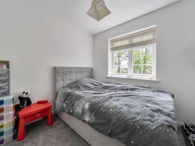 House for sale in Little Sandhurst
