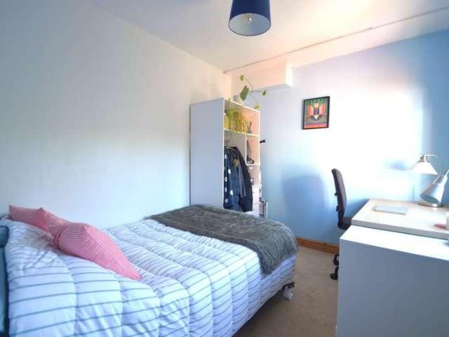House for sale in Chipping Hill, Essex