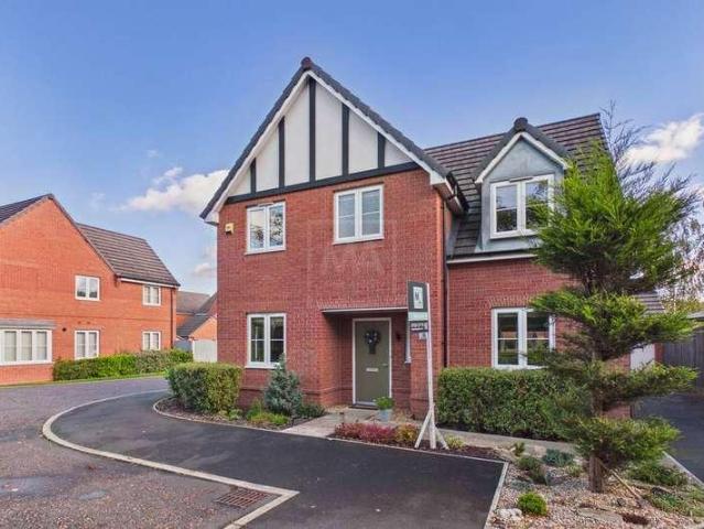House for sale in Kingswood, Burtonwood and Westbrook