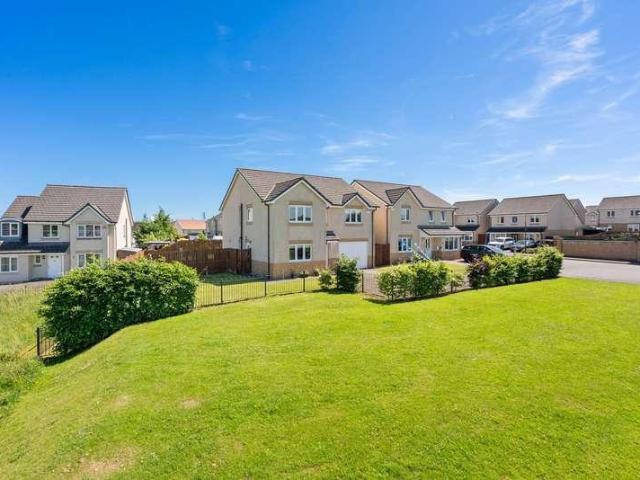 House for sale in Bathgate, Scotland