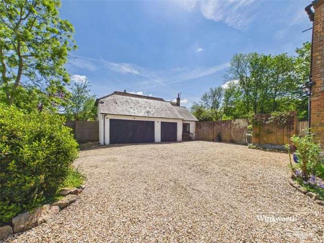 House for sale in West Berkshire