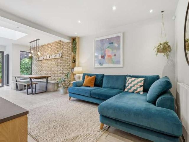 House for sale in Wanstead, Greater London