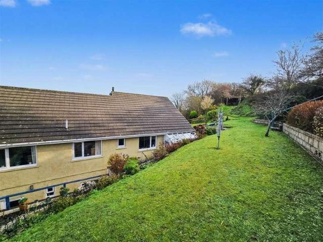 House for sale in St Dogmaels, Wales