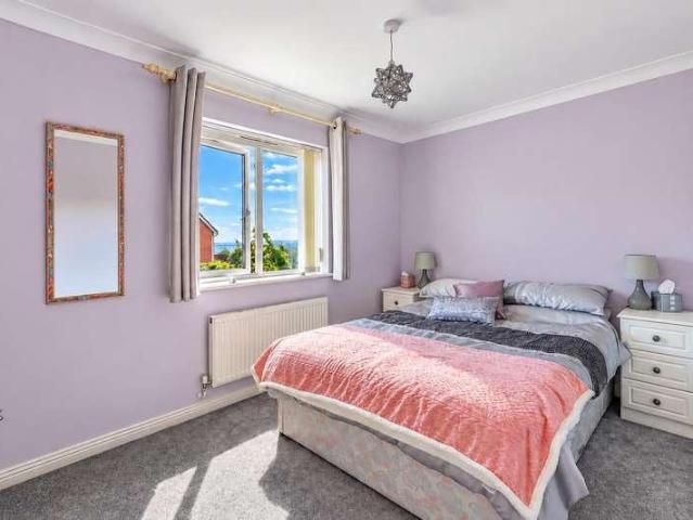 House for sale in Gibbonsdown, Barry