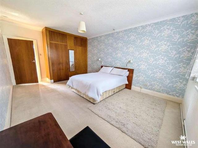 House for sale in Carmarthen, Wales