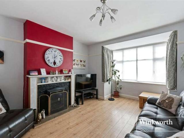 House for sale in New Barnet, Greater London