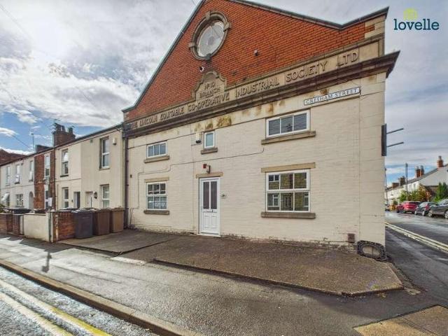 House for sale in New Boultham, Brayford