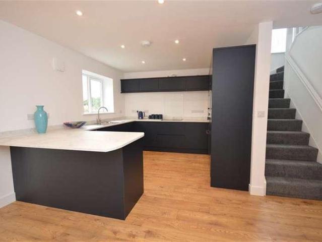 House for sale in Chipping Hill, Essex