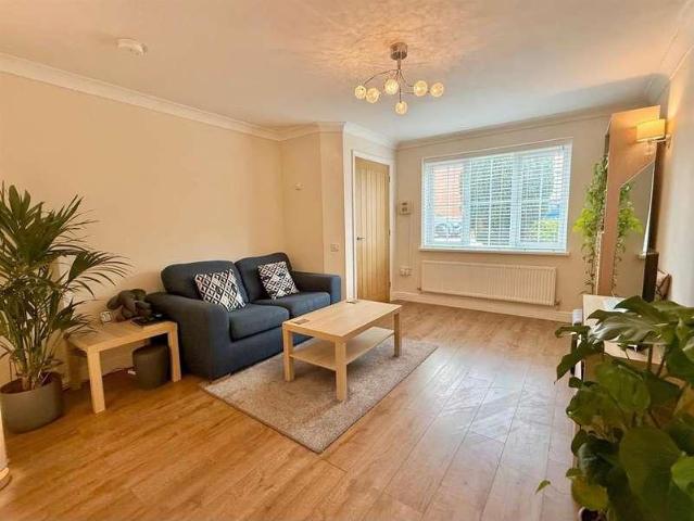 House for sale in Rodbourne, Swindon