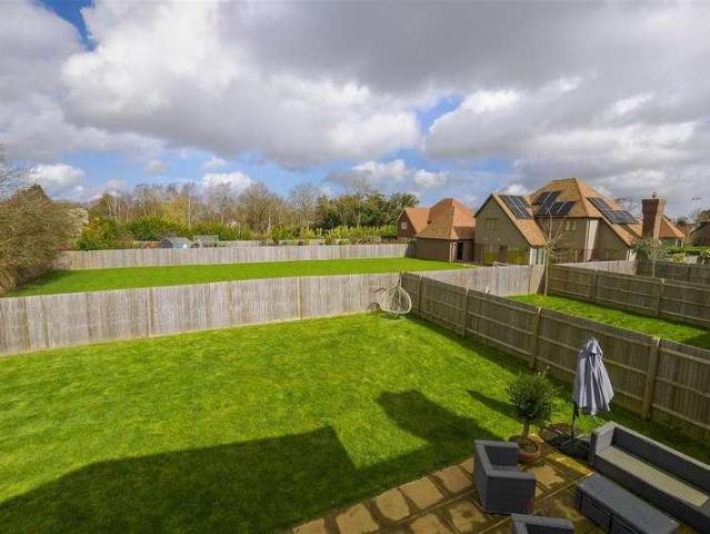 House for sale in The Bridge, Kent