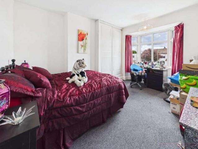 House for sale in Oadby, Leicestershire