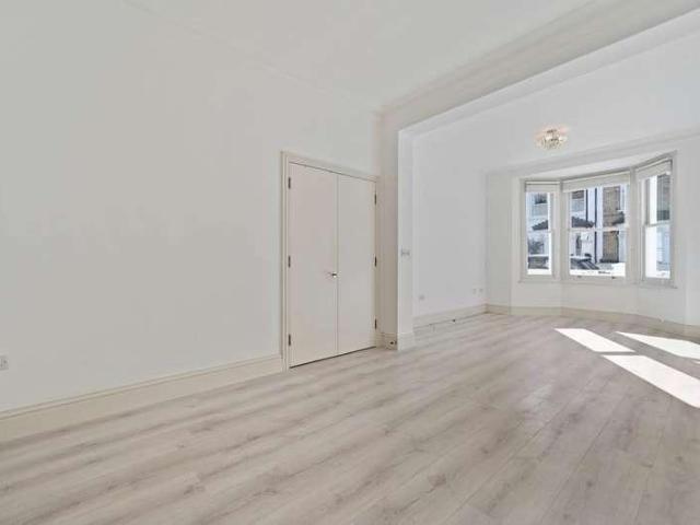 House for sale in Hammersmith, Greater London