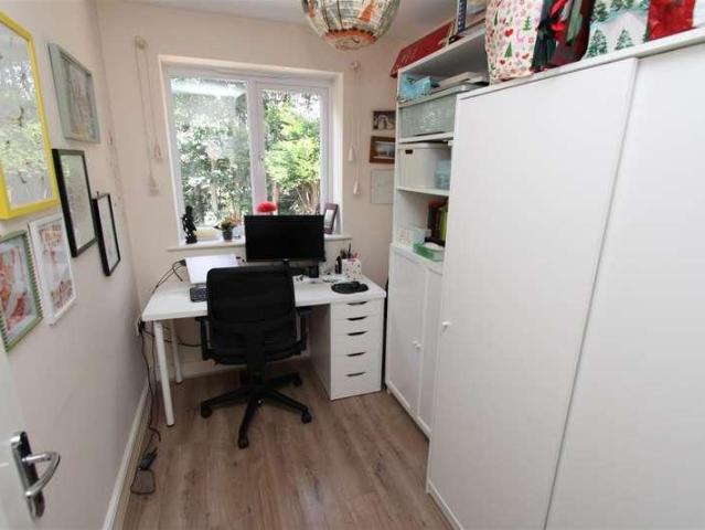 House for sale in Idle, West Yorkshire