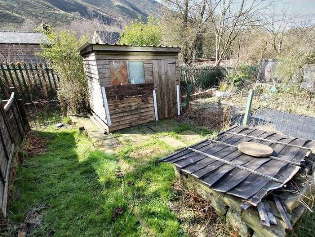 House for sale in Todmorden, Cornholme