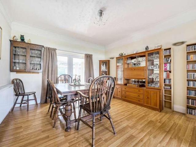 House for sale in Red Hill, Surrey