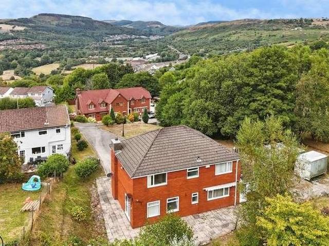 House for sale in Pontypridd, Wales