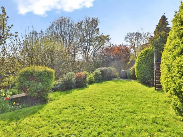 House for sale in Pudsey, West Yorkshire
