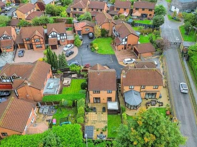 House for sale in Gillar's Green, St Helens