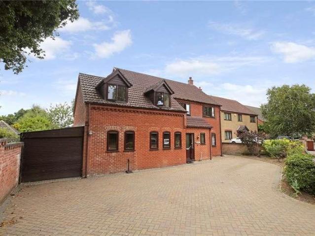 House for sale in Chedgrave, South Norfolk