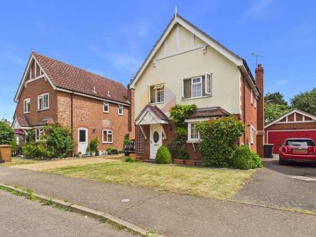 House for sale in Chelmondiston, Suffolk