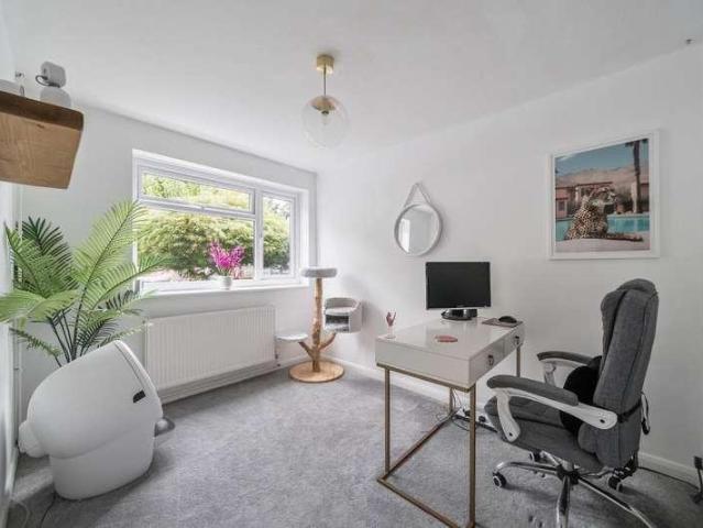 House for sale in Spring Vale, Hampshire