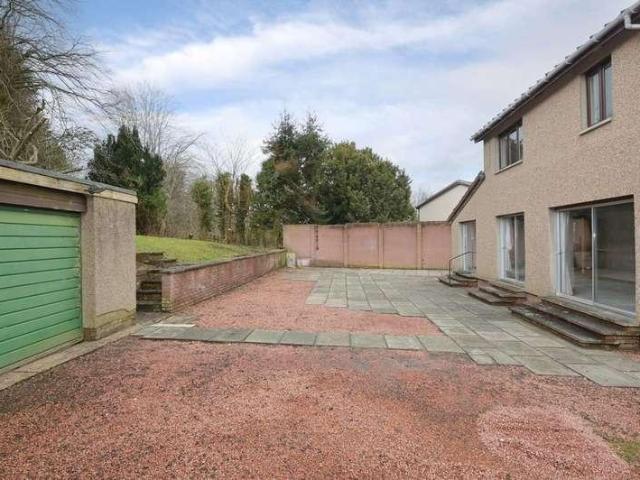 House for sale in Ormiston, Scotland