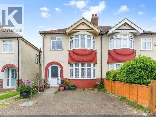 House for sale in West Ewell, Ewell