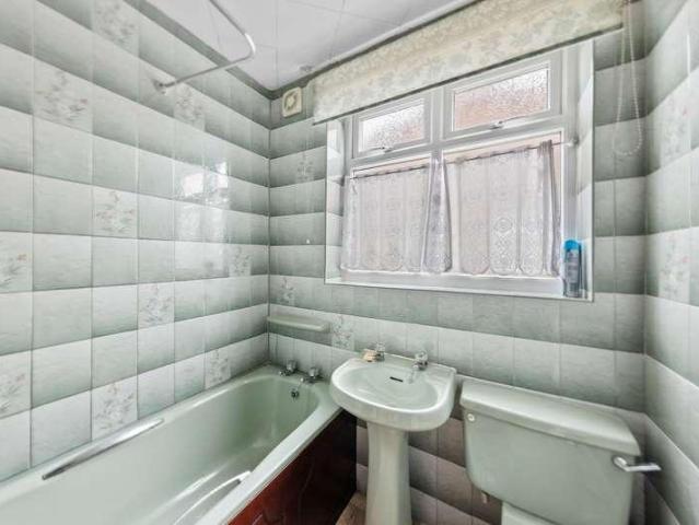 House for sale in Wilderspool, Warrington