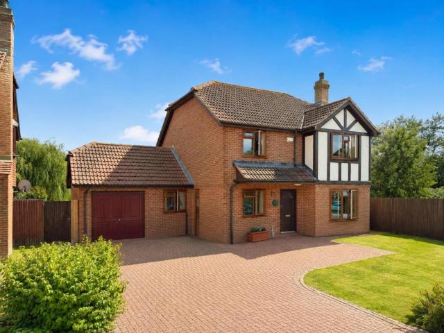 House for sale in Folkestone, Kent