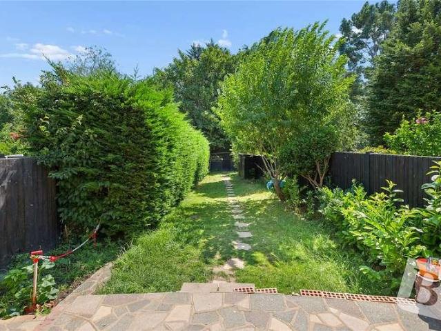 House for sale in Hornchurch, Greater London