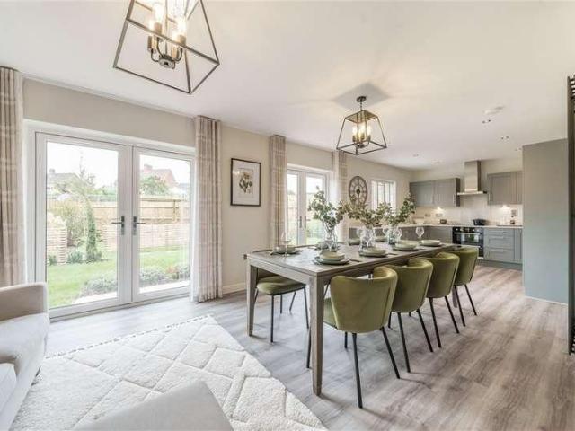 House for sale in Horsmonden, Sandown Park