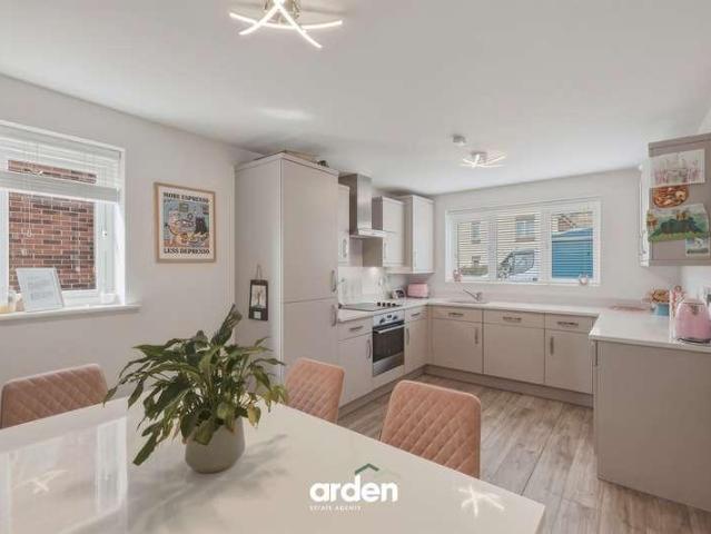 House for sale in Redditch, Worcestershire