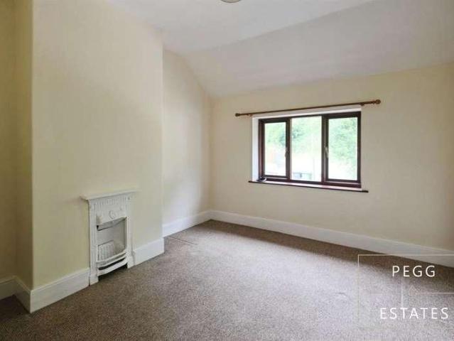 House for sale in Combe Pafford