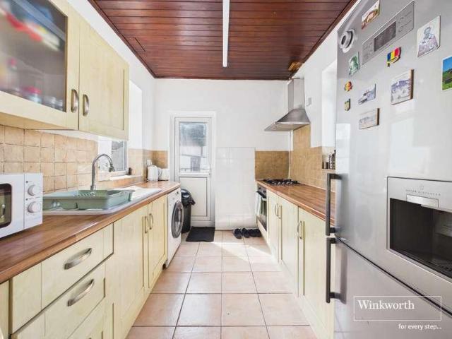 House for sale in Kingsbury, Greater London