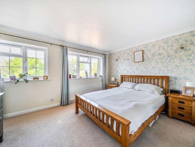 House for sale in Eckington, Crookhill