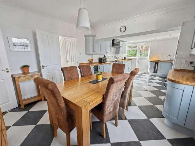 House for sale in Alderholt, East Dorset
