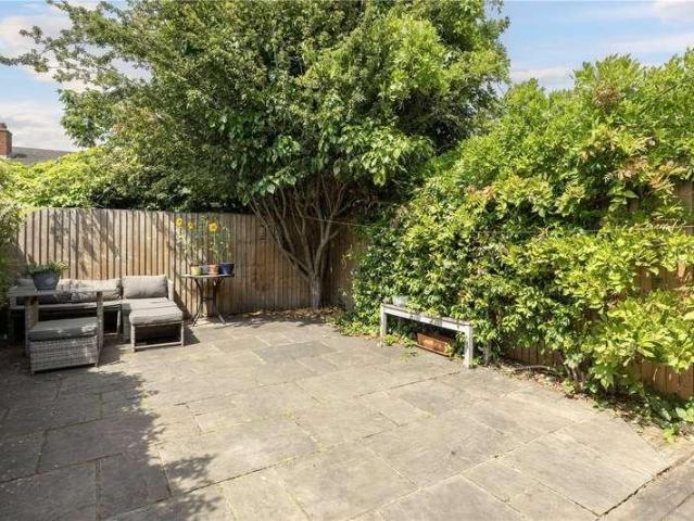 House for sale in Brentford, London Borough of Hounslow