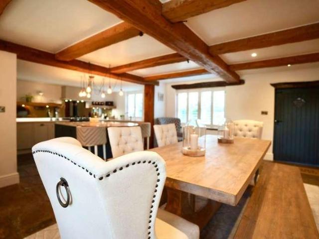 House for sale in Woodford Green, Greater Manchester