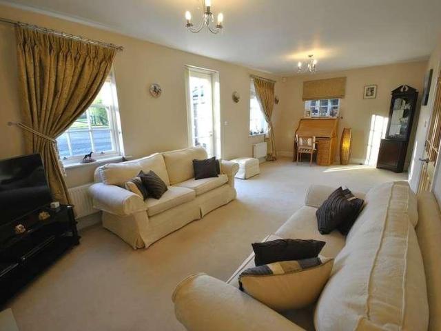 House for sale in Bawtry, South Yorkshire