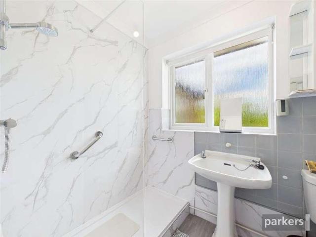 House for sale in Charvil