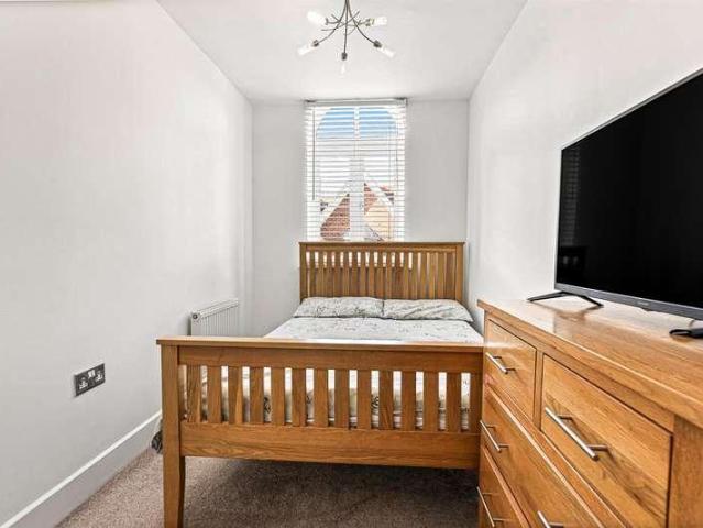 House for sale in Knighton, Old Wharf