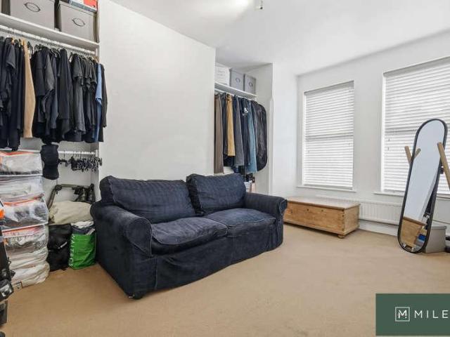 House for sale in Harlesden, Greater London