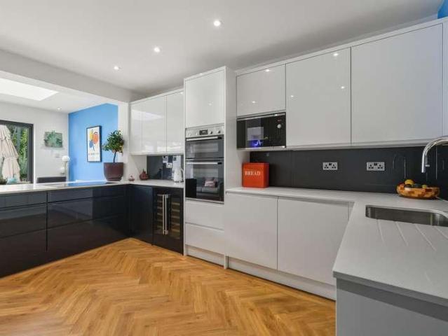 House for sale in Greater London