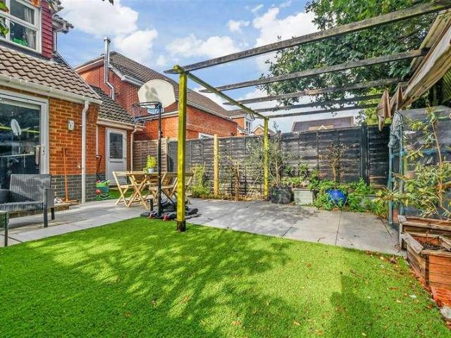 House for sale in Midway, Kent