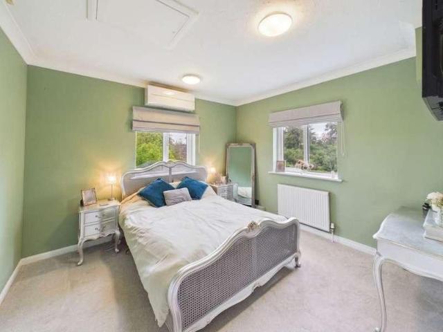 House for sale in Hemingbrough, North Yorkshire