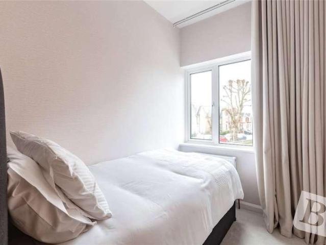 House for sale in Navestock Side, Essex